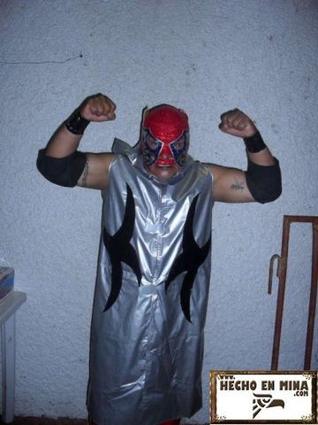 EL AVE DEL MAL AZHOR (HECHOENMINA.COM)
