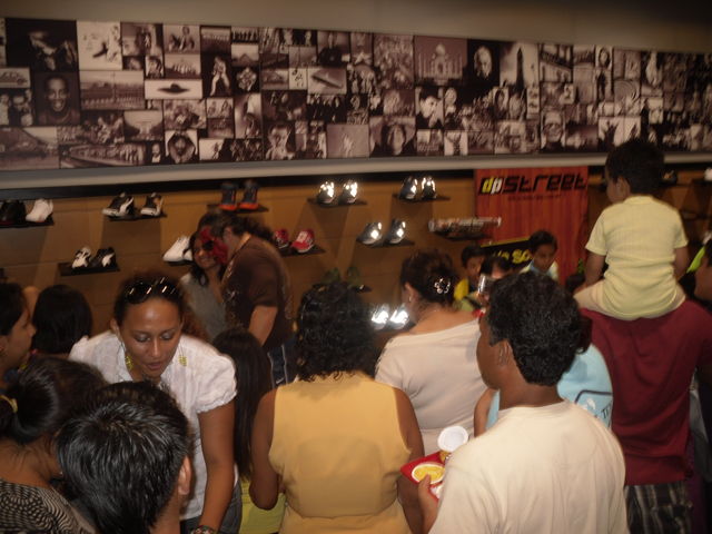 TRIPLE A EN DP STREET