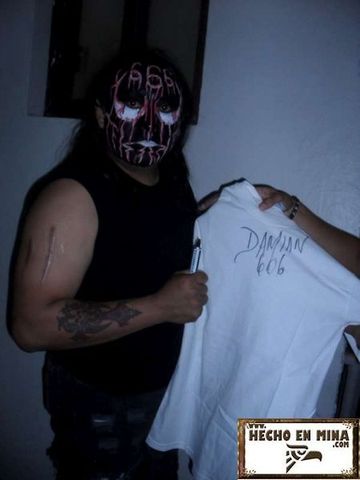 DAMIAN 666 (HECHOENMINA.COM)